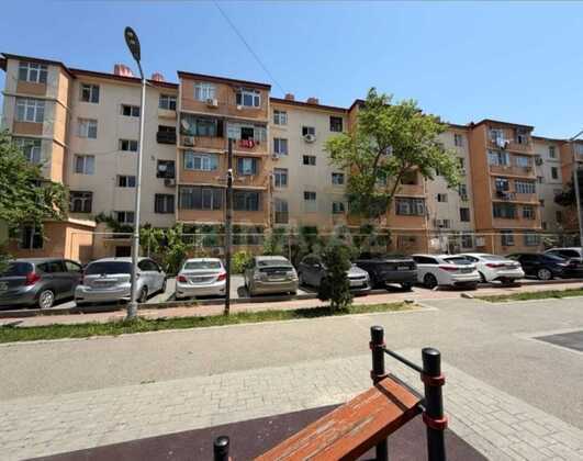2 otaqlı Köhnə tikili, Neftçilər m., Bakı