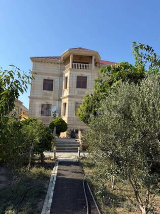 6 otaqlı Həyət evi/Bağ evi, Mərdəkan q., Bakı