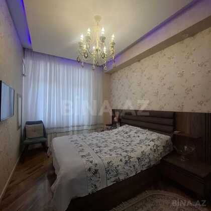 3 otaqlı Yeni tikili, Qara Qarayev m., Bakı