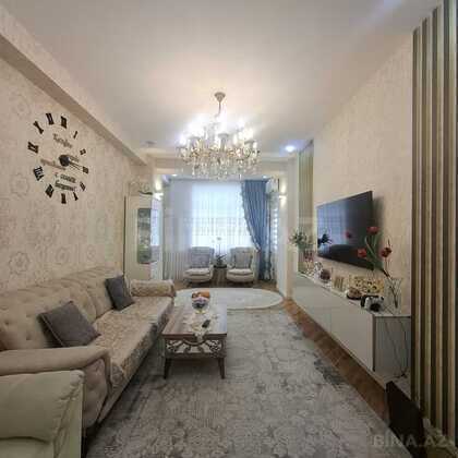 3 otaqlı Yeni tikili, Qara Qarayev m., Bakı