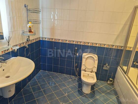 7 otaqlı Həyət evi/Bağ evi, Buzovna q., Bakı
