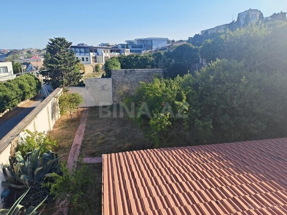 7 otaqlı Həyət evi/Bağ evi, Buzovna q., Bakı