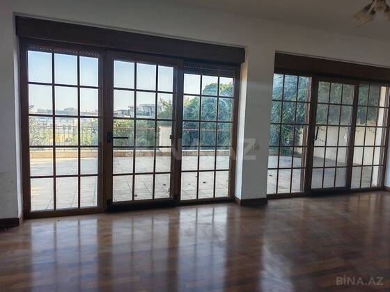 7 otaqlı Həyət evi/Bağ evi, Buzovna q., Bakı