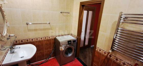 3 otaqlı Yeni tikili, Nizami m., Bakı