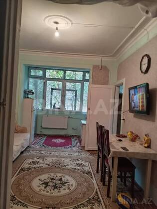 2 otaqlı Köhnə tikili, Memar Əcəmi m., Bakı