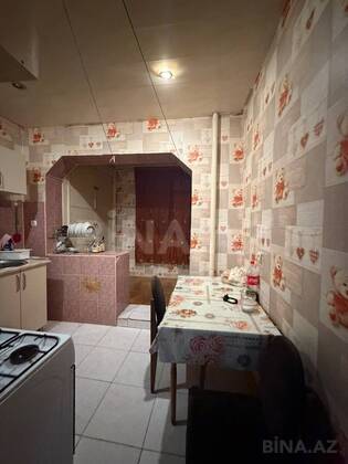 2 otaqlı Köhnə tikili, Azadlıq Prospekti m., Bakı
