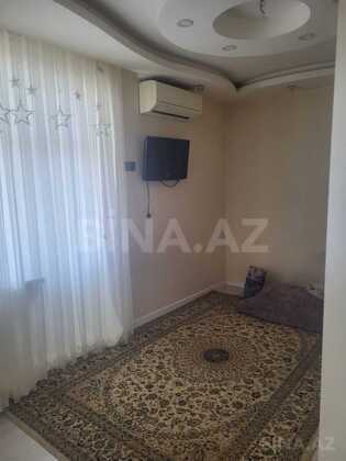 3 otaqlı Köhnə tikili, Neftçilər m., Bakı