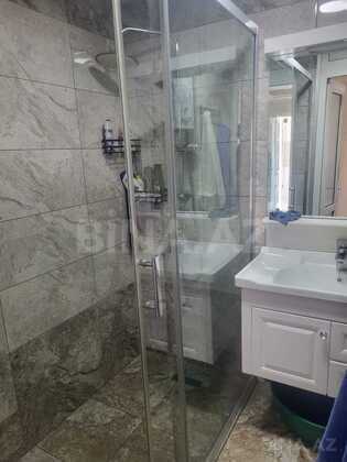 3 otaqlı Köhnə tikili, Neftçilər m., Bakı
