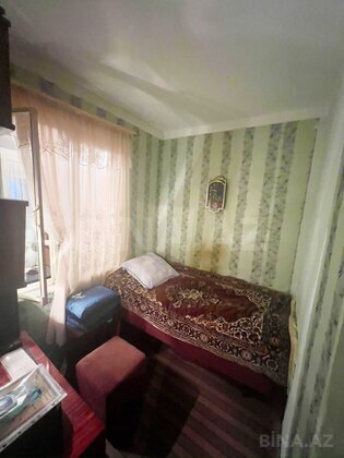4 otaqlı Köhnə tikili, Dərnəgül m., Bakı