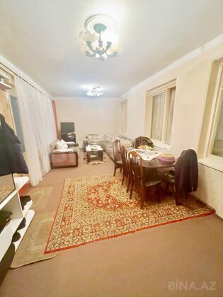 4 otaqlı Köhnə tikili, Dərnəgül m., Bakı