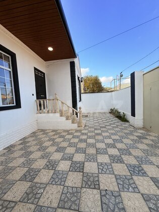 3 otaqlı Həyət evi/Bağ evi, Binə q., Bakı