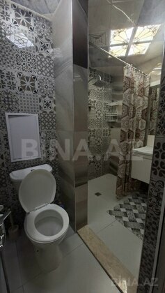 2 otaqlı Köhnə tikili, Memar Əcəmi m., Bakı