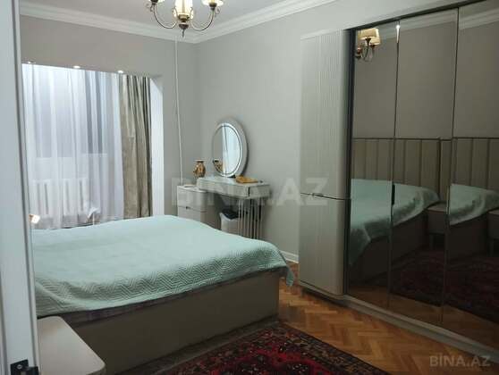 3 otaqlı Köhnə tikili, Xətai r., Bakı