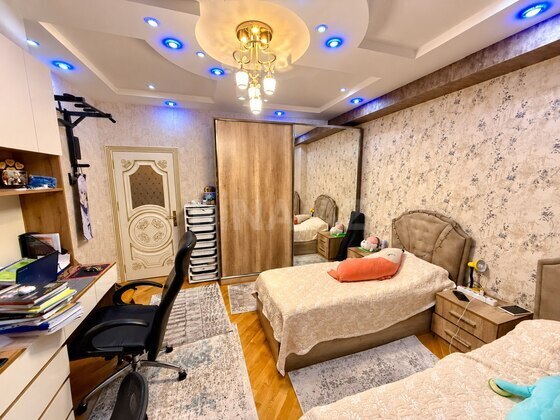 3 otaqlı Yeni tikili, Əhmədli m., Bakı