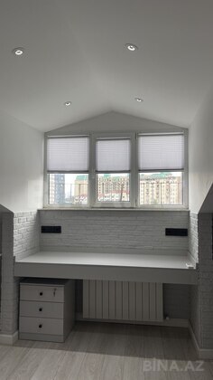 2 otaqlı Köhnə tikili, Nizami m., Bakı