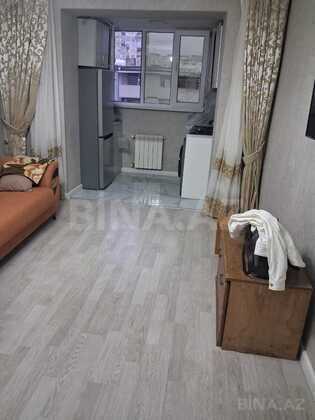 2 otaqlı Köhnə tikili, Elmlər Akademiyası m., Bakı