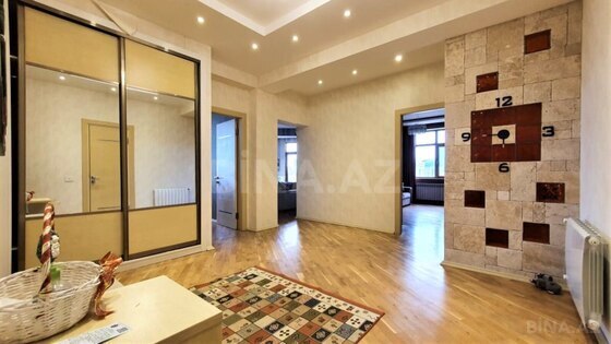 3 otaqlı Yeni tikili, 28 May m., Bakı