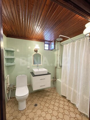 3 otaqlı Köhnə tikili, 28 May m., Bakı
