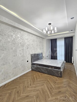 3 otaqlı Yeni tikili, İnşaatçılar m., Bakı