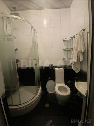 4 otaqlı Köhnə tikili, Bayıl q., Bakı