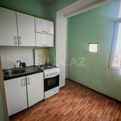 3 otaqlı Köhnə tikili, Əhmədli m., Bakı