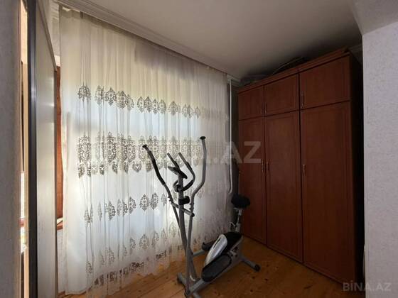 3 otaqlı Köhnə tikili, Badamdar q., Bakı