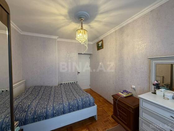 3 otaqlı Köhnə tikili, Badamdar q., Bakı