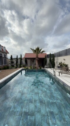 5 otaqlı Həyət evi/Bağ evi, Mərdəkan q., Bakı