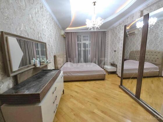 4 otaqlı Yeni tikili, 28 May m., Bakı