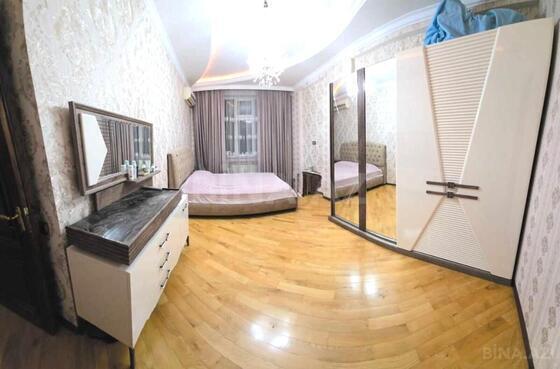 4 otaqlı Yeni tikili, 28 May m., Bakı