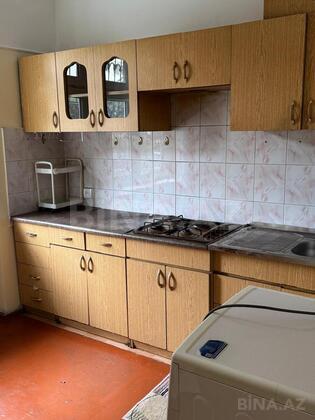 2 otaqlı Köhnə tikili, Həzi Aslanov m., Bakı