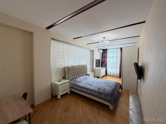 3 otaqlı Yeni tikili, Şah İsmayıl Xətai m., Bakı