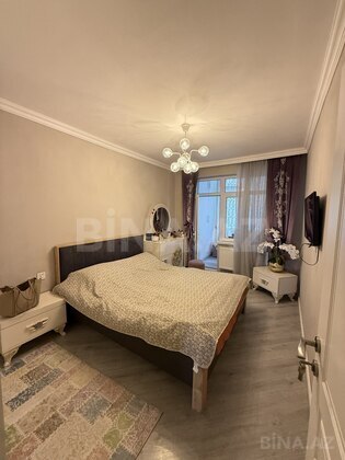 3 otaqlı Köhnə tikili, Bayıl q., Bakı
