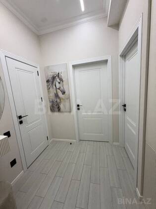 2 otaqlı Köhnə tikili, Bakıxanov q., Bakı