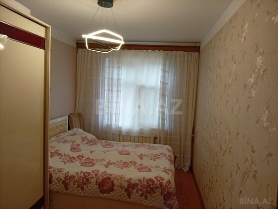 3 otaqlı Köhnə tikili, Xalqlar Dostluğu m., Bakı