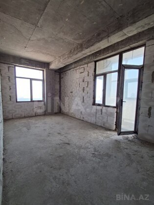 4 otaqlı Yeni tikili, Şah İsmayıl Xətai m., Bakı