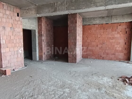 4 otaqlı Yeni tikili, Şah İsmayıl Xətai m., Bakı