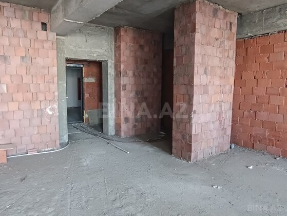 4 otaqlı Yeni tikili, Şah İsmayıl Xətai m., Bakı