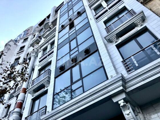 4 otaqlı Yeni tikili, Sahil m., Bakı
