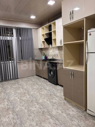 3 otaqlı Yeni tikili, Xırdalan