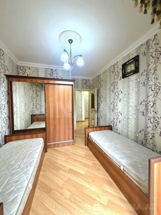 3 otaqlı Köhnə tikili, Həzi Aslanov m., Bakı