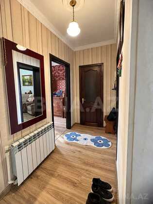 2 otaqlı Köhnə tikili, Elmlər Akademiyası m., Bakı