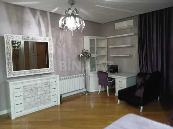 4 otaqlı Yeni tikili, 28 May m., Bakı