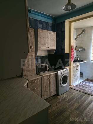 3 otaqlı Köhnə tikili, Azadlıq Prospekti m., Bakı