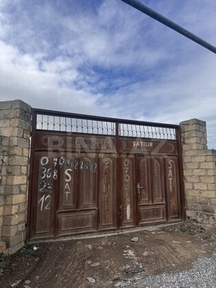 Torpaq Albalılıq q., Bakı