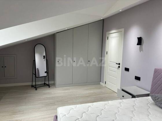 2 otaqlı Köhnə tikili, Nizami m., Bakı