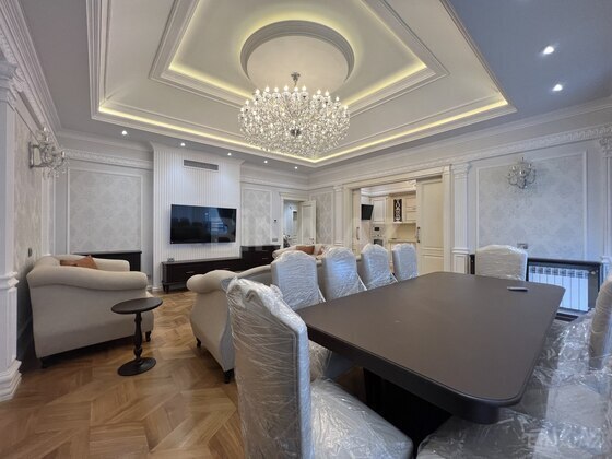 7 otaqlı Yeni tikili, Sahil m., Bakı