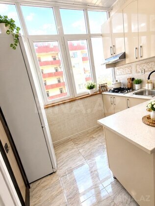 2 otaqlı Yeni tikili, Neftçilər m., Bakı