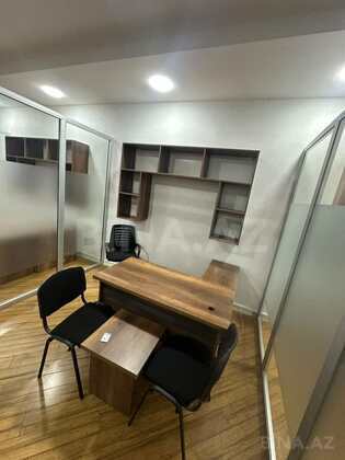 10 otaqlı Ofis, Bakmil m., Bakı