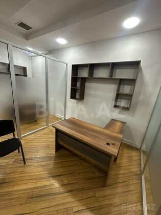 10 otaqlı Ofis, Bakmil m., Bakı